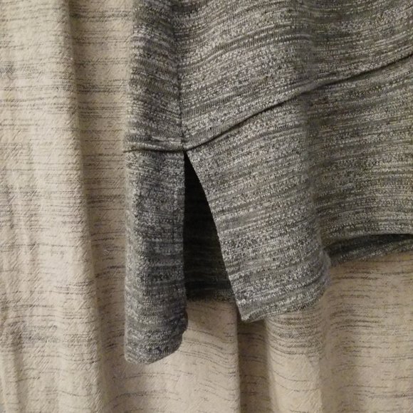 H Halston Asymmetrical Thick Heathered Knit Tank Top - Picture 4 of 6